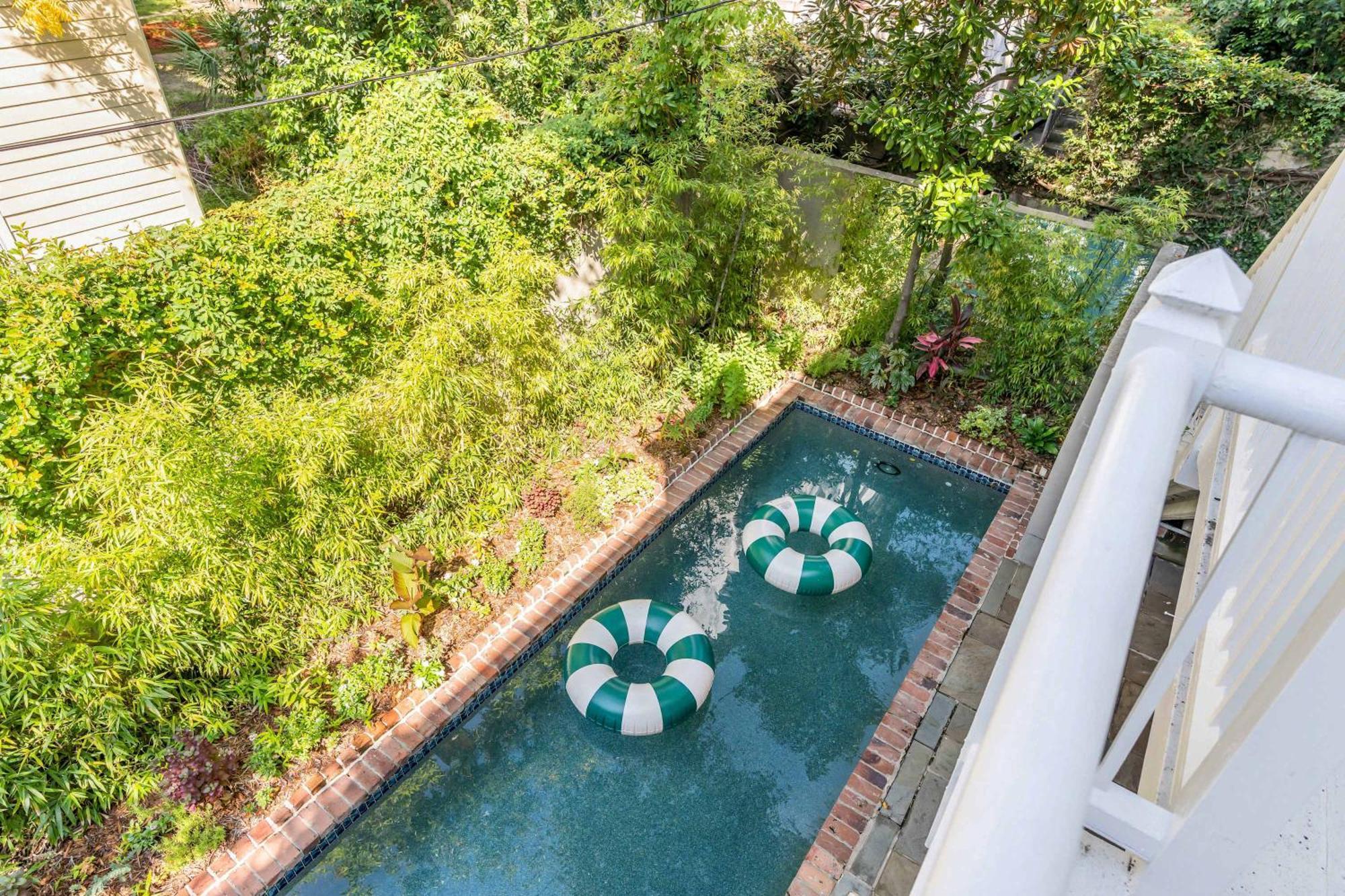 צ'רלסטון Serene Cottage With Beautiful Garden And Heated Pool מראה חיצוני תמונה